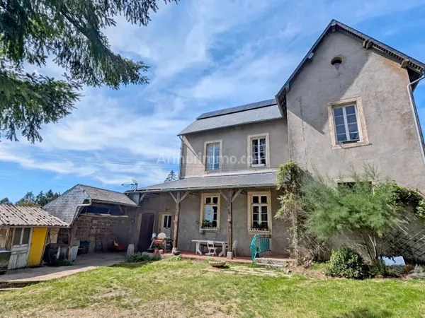 Maison 7 pièces 210 m²