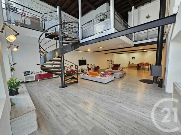 Appartement 6 pièces 288 m²