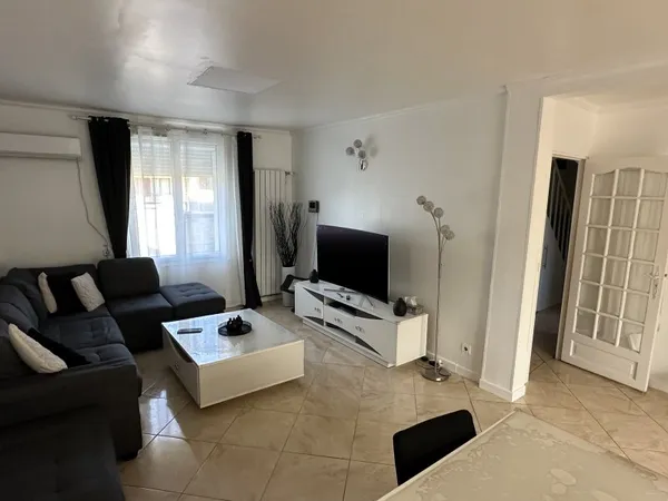 Maison 6 pièces 150 m²