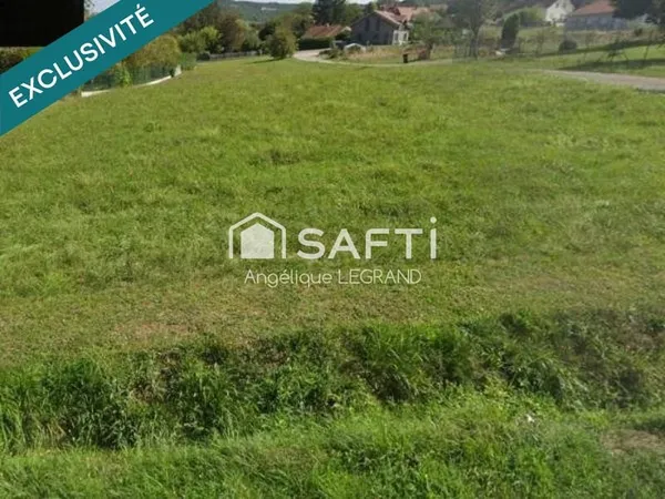 Terrain de 2215m2 viabilisé sur la commune de Cléron