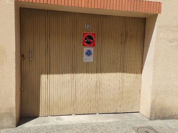 Garage fermé 18m2 Agen centre