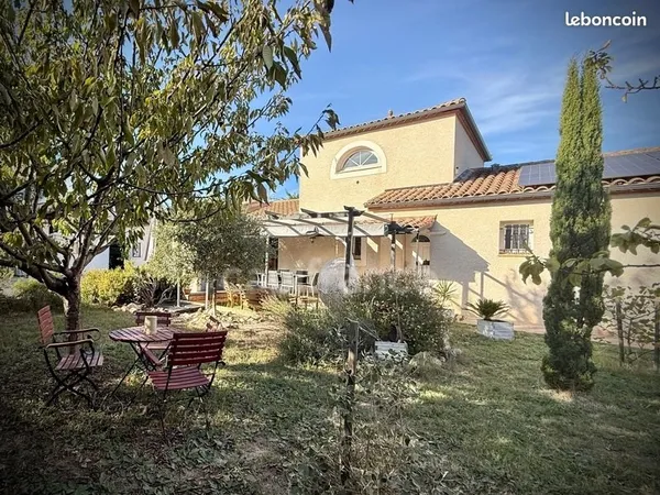 Villa 7 pièces 162 m²