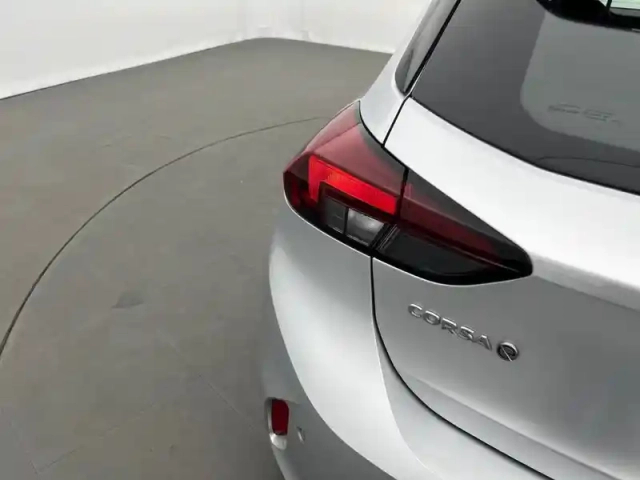Opel Corsa electrique 136 ch &amp; batterie 50 kwh — photo 17