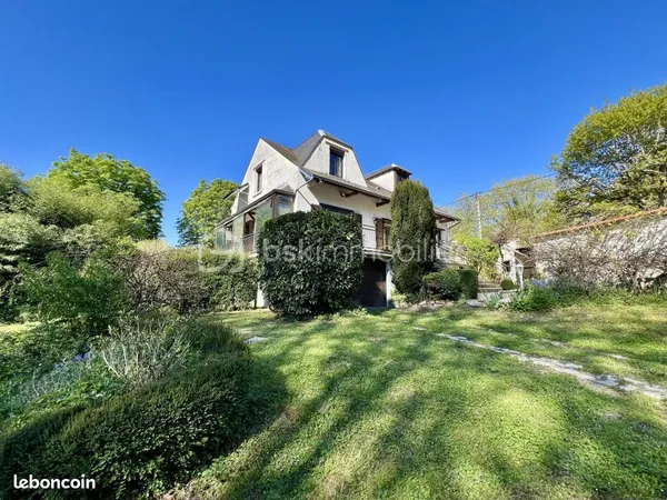 Maison 5 pièces 190 m²