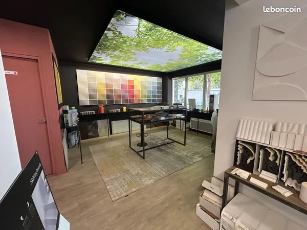 Local bureaux 216 m²