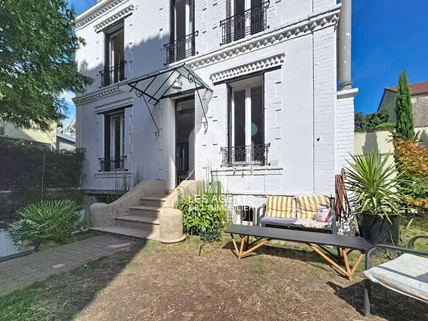 Maison 5 pièces 110 m²
