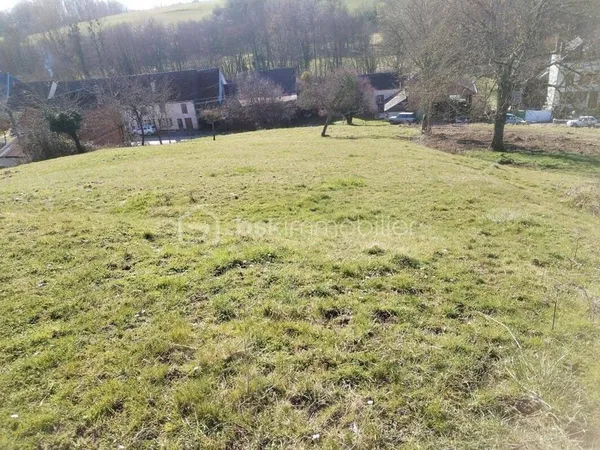 Terrain constructible 1853 m²