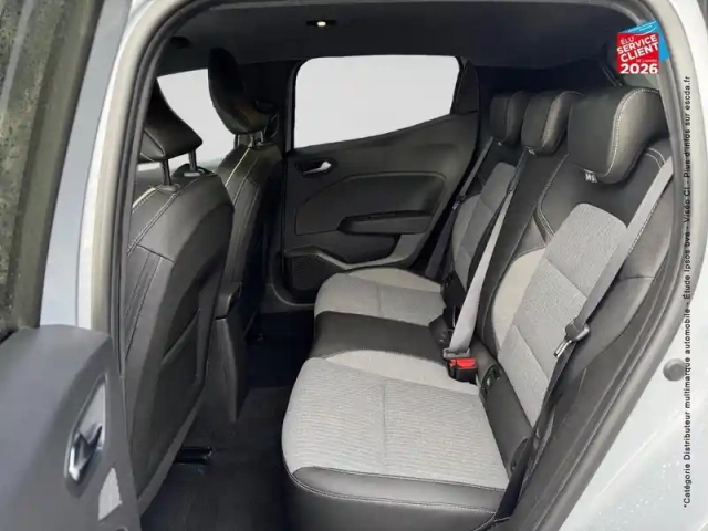 Renault Clio 1.6 e-tech 145ch full hybrid techno - 24 — photo 11