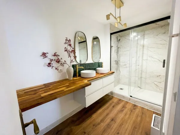 Vends appartement entièrement rénové