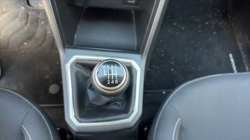 Dacia Jogger TCE 110 7 PLACES SL EXTREME + - Sl Extreme + – 2022 – 44771 km – Essence – Boîte Manuelle — photo 11