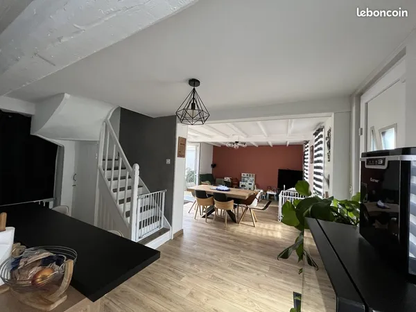 Maison 6 pièces 111 m²