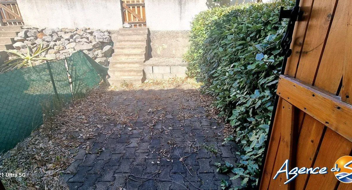 Photo 5
