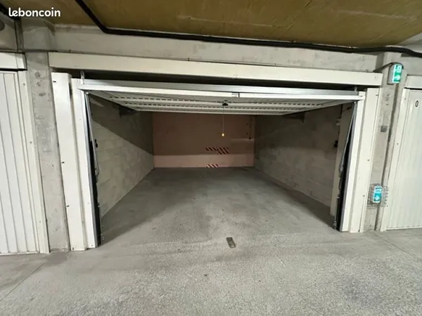 Parking/box AIX EN PROVENCE