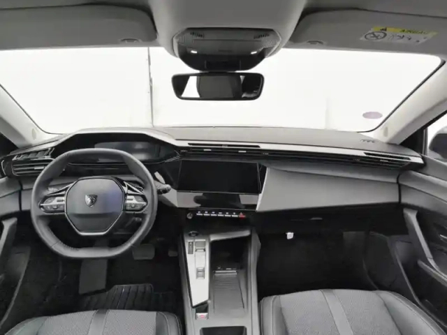 Peugeot 308 phev 180 e-eat8 allure pack — photo 10