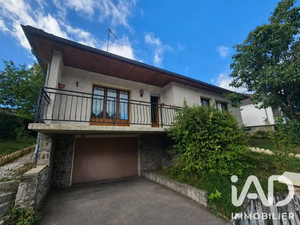 Maison de plain-pied 5 pièces 97 m²