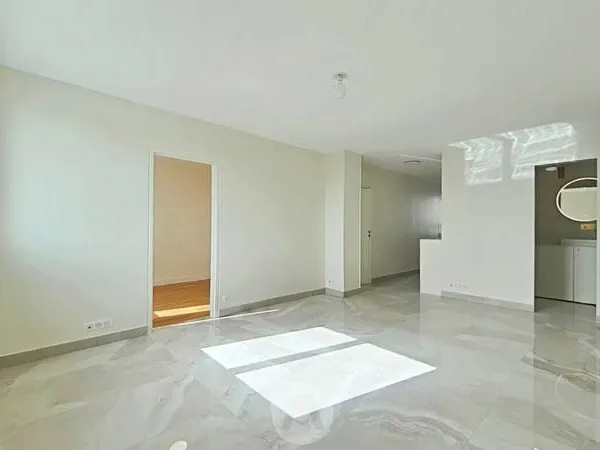 Appartement 4 pièces 74 m²