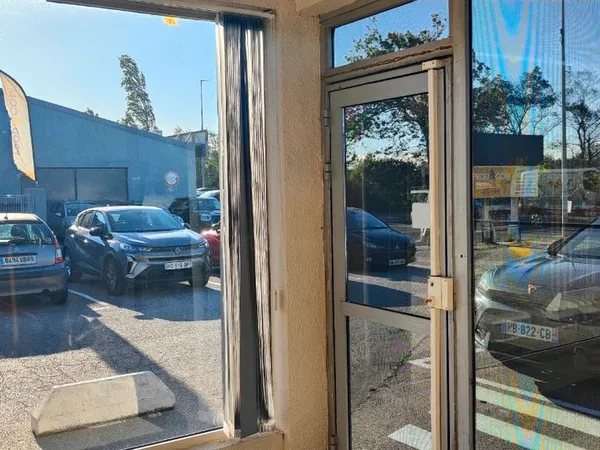 Local commercial Cabestany