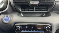 Toyota Yaris 116h Design 5p MY22 — photo 19