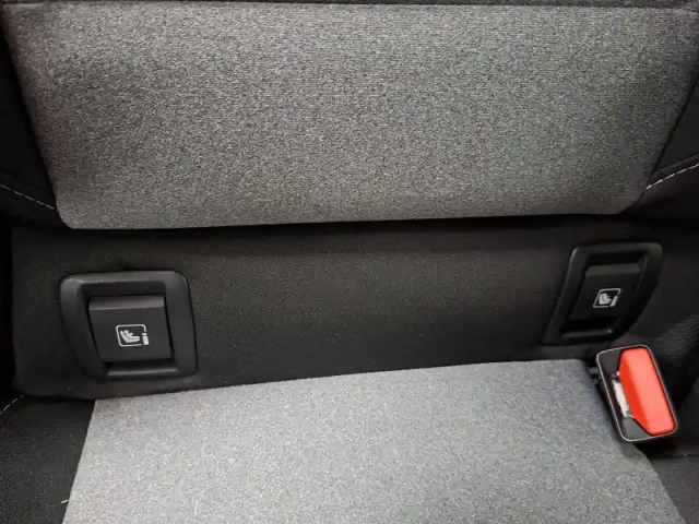 Renault Clio blue dci 100 ch gsr2 — photo 47