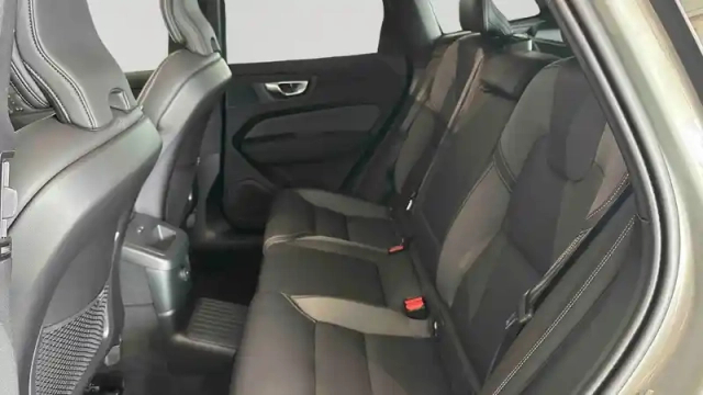 Volvo Xc60 t6 awd hybride rechargeable 253 ch+145 ch geartronic 8 — photo 21