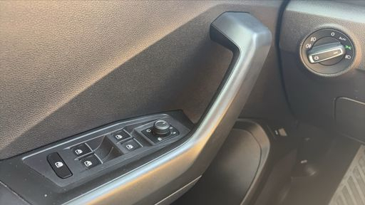 Volkswagen T-Roc 1.5 TSI 150 - Carat Exclusive – 2019 – 130212 km – Essence – Boîte Manuelle — photo 8