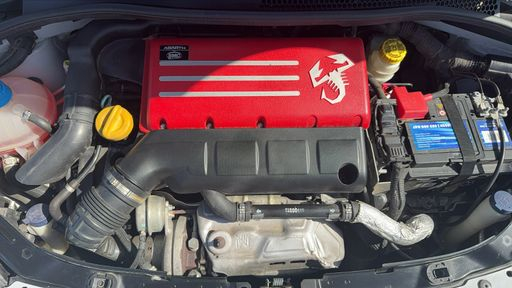 Abarth 500 1.4 T-JET 165 BVA - 595 Turismo – 2021 – 53000 km – Essence – Boîte Automatique — photo 26