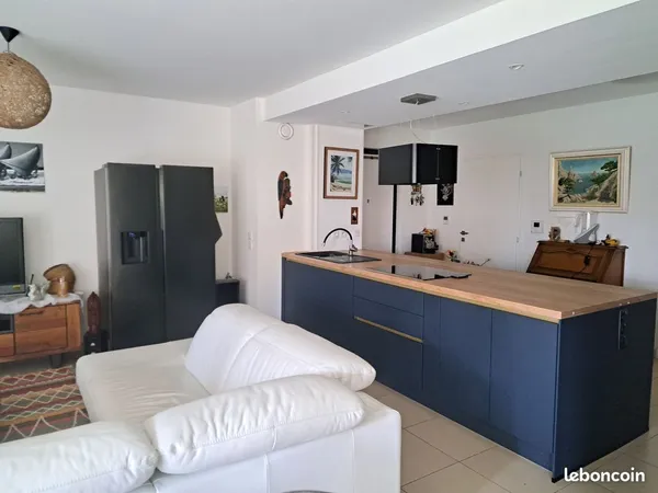 Divonne T3, 72 m2, extérieur 160 m2 sans vis-à-vis