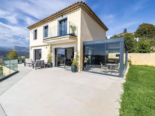 Villa 5 pièces 160 m²