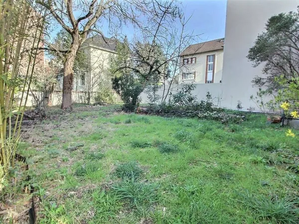 Maison 7 pièces 180 m²