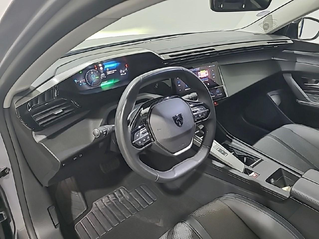 Peugeot 308 phev 180 e-eat8 allure pack — photo 9