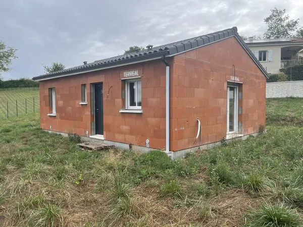 BOULAZAC - Maison hors d'eau / hors d'air sur terrain de 9