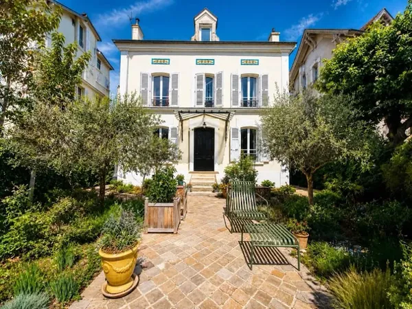 Maison 7 pièces 164 m²