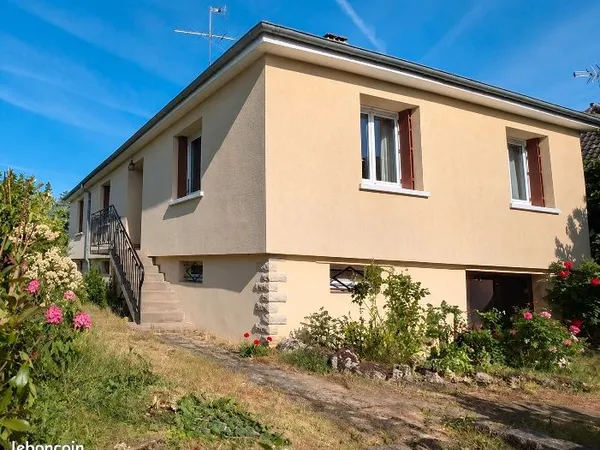 Maison de 5 pièces sur terrain de 800 m²
