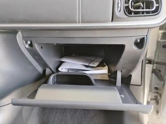 Citroën C3 puretech 83 s&amp;s bvm5 c-series — photo 16