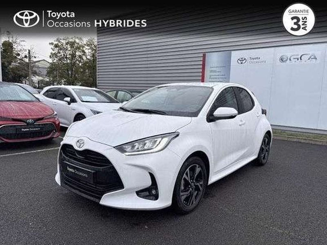 Toyota YARIS Toyota Yaris 116h Design 5p MC24