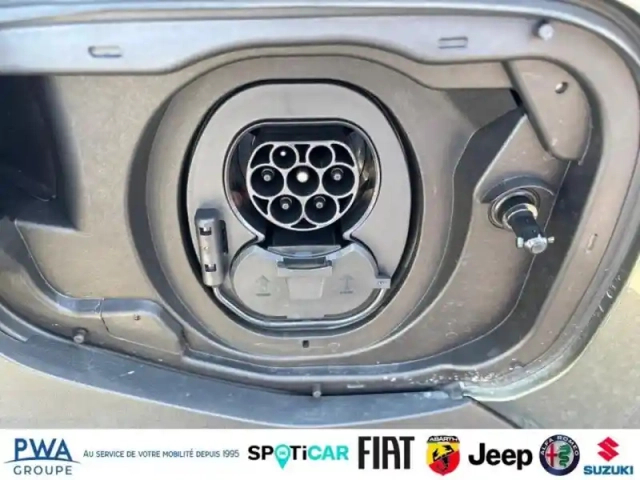Suzuki Vitara 174ch 61kwh style — photo 12
