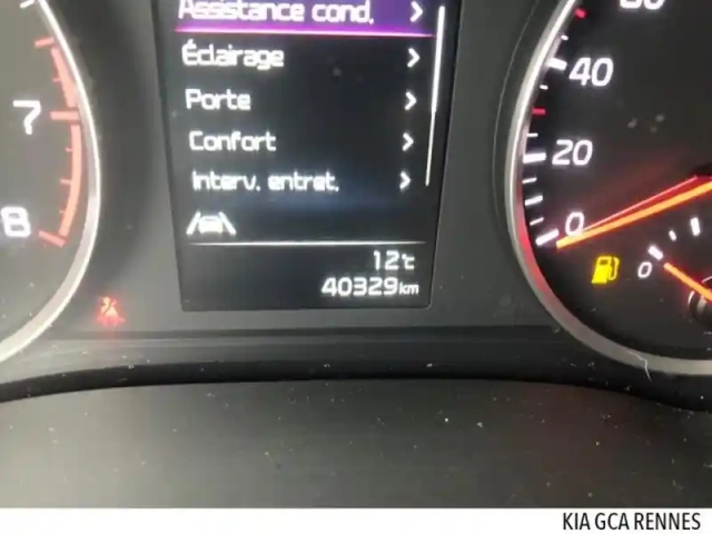 Kia Stonic 1.0 t-gdi 100ch active — photo 6
