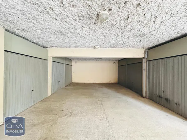 Stationnement Location Martigues   105€