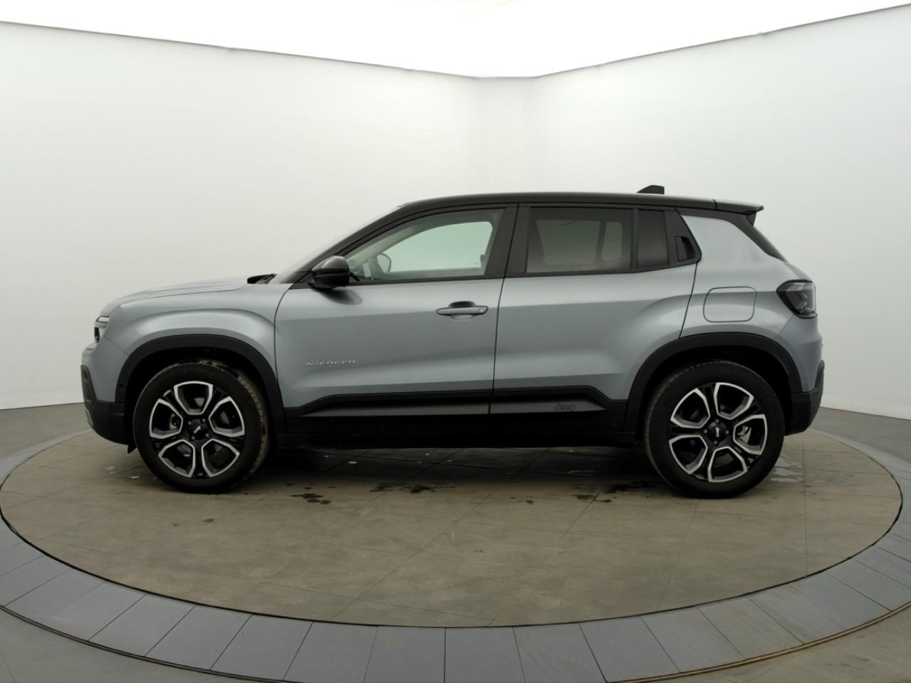 Jeep Avenger 115 kw 4x2 summit — photo 2