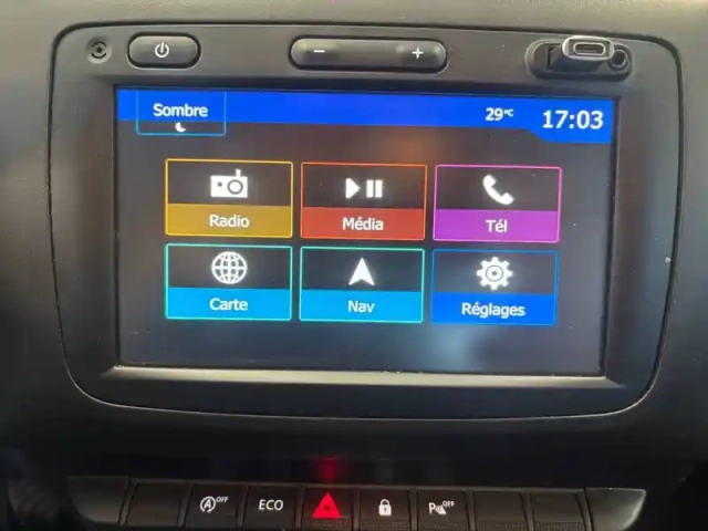 Dacia Duster eco-g 100 4x2 — photo 29