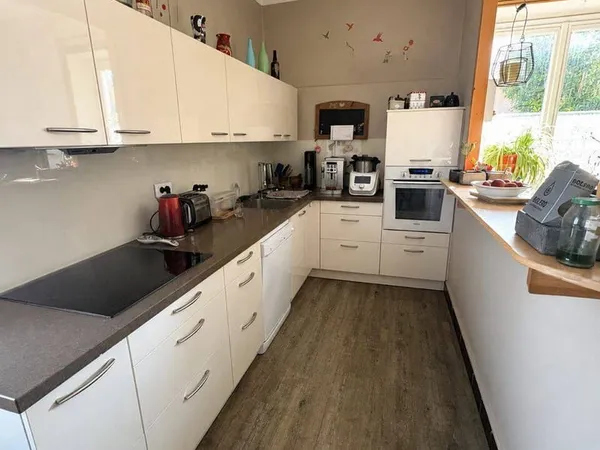 Maison 6 pièces 164 m²