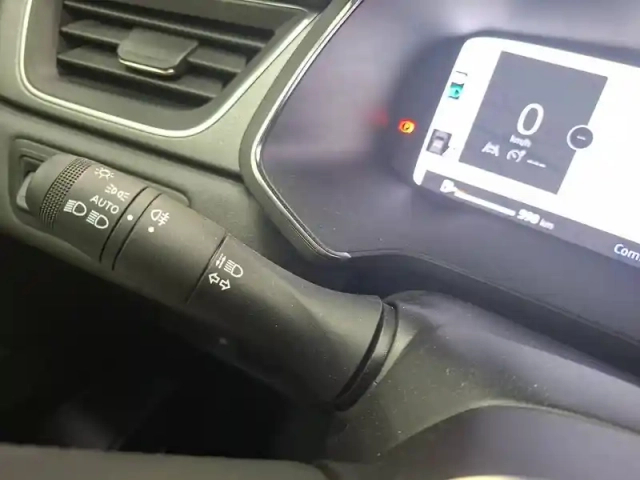 Renault Captur eco-g 100 ch — photo 32