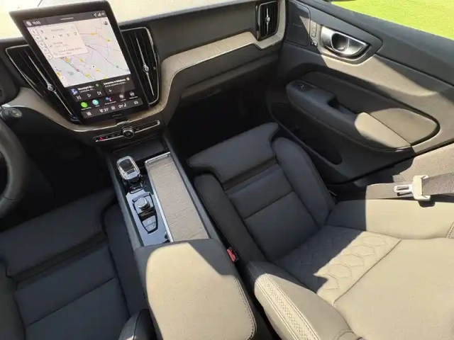 Volvo Xc60 t6 awd hybride rechargeable 253 ch+145 ch geartronic 8 — photo 30