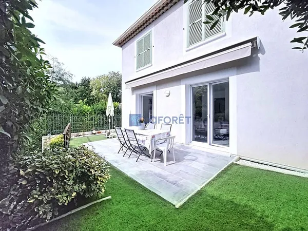 Villa .de 2018 au calme, jardin sans vis-à-vis- Saint-Paul-de-Vence