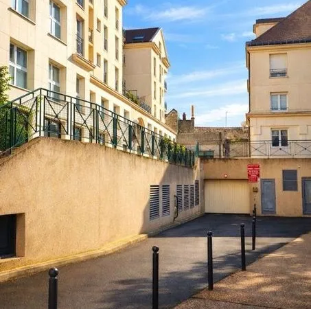 Place de parking couvert