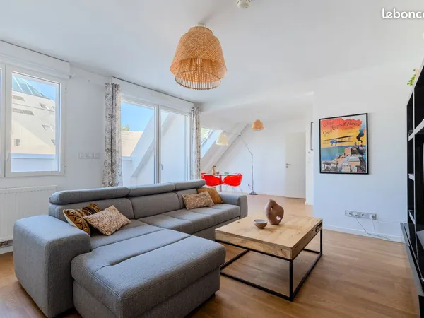 Appartement 85m2 Bordeaux Bastide avec parking