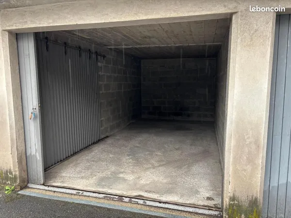 Garage Romans Sur Isere