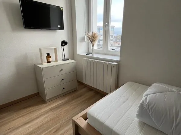 Studio meublé et rénové