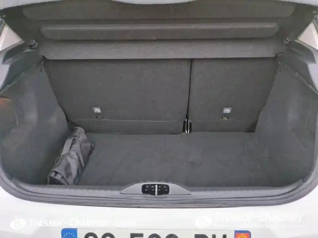 Citroën C3 bluehdi 100 ch bvm6 plus — photo 8