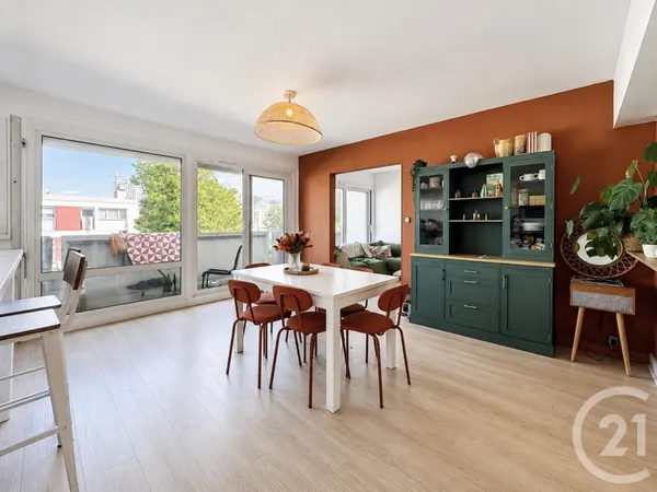 Appartement 5 pièces 100 m²